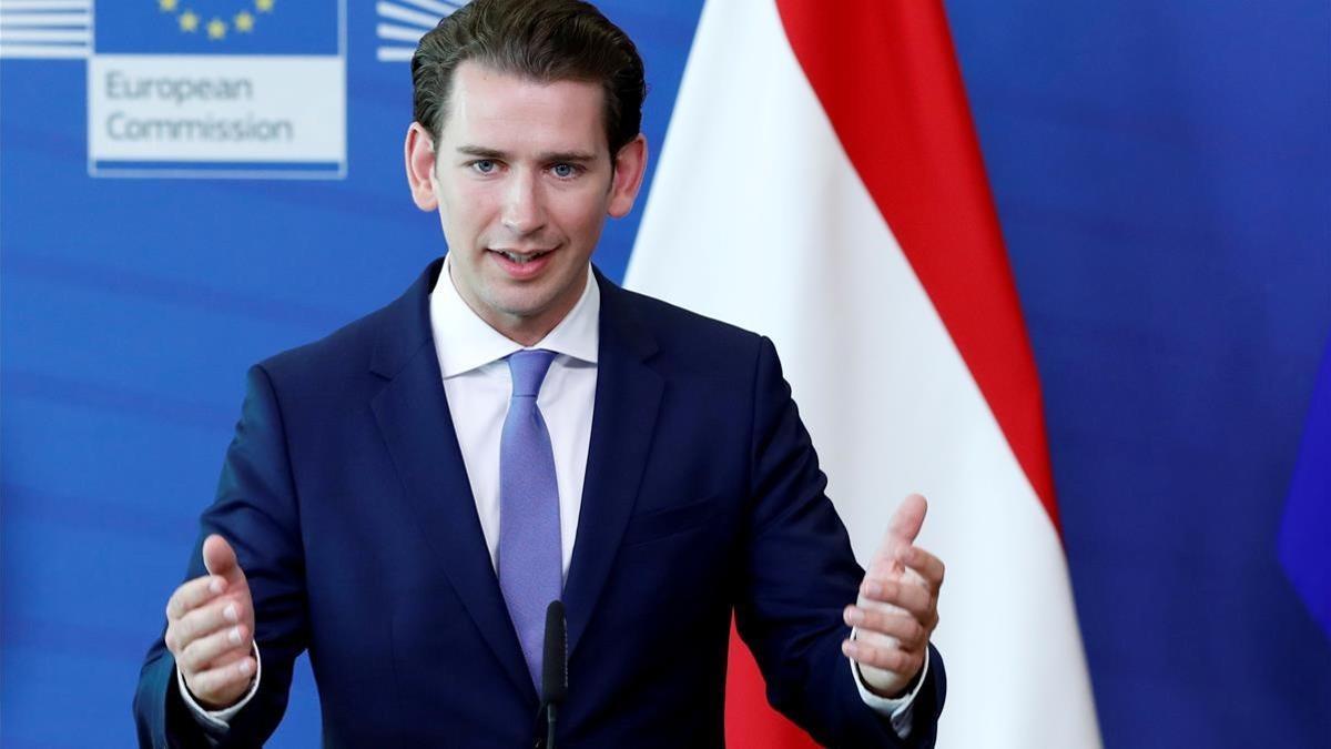 zentauroepp44119975 austrian chancellor sebastian kurz holds a news conference a180703105858