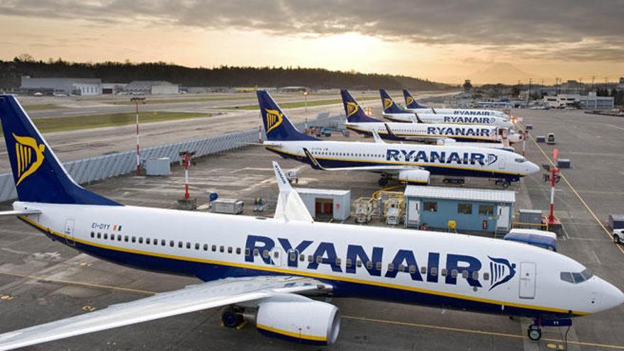 Ryanair inicia en Palma una selección de 2.000 tripulantes de cabina