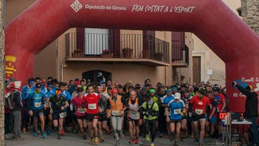 La sortida de l’any passat des dels carrers d’Espolla. | EMPORDÀ