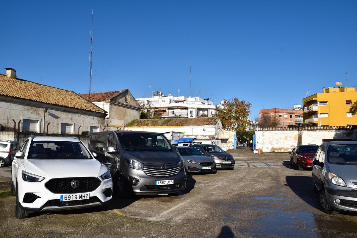 Aparcamiento entre Lepanto y Sagunto, donde se hará un parking en altura.