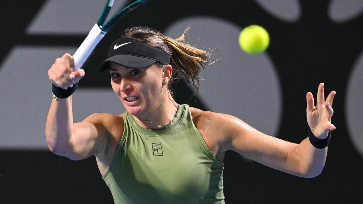 Badosa resiste, remonta y disfruta en su vuelta