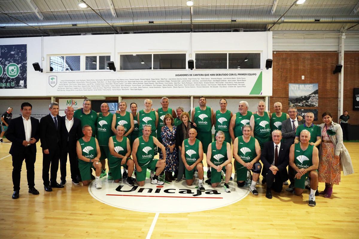 Los veteranos del Unicaja jugaron un encuentro en Los Guindos.