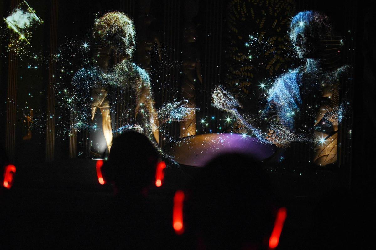 Hologramas creados para recrear la historia de Cleopatra en la muestra organizada por Madrid Artes Digitales.