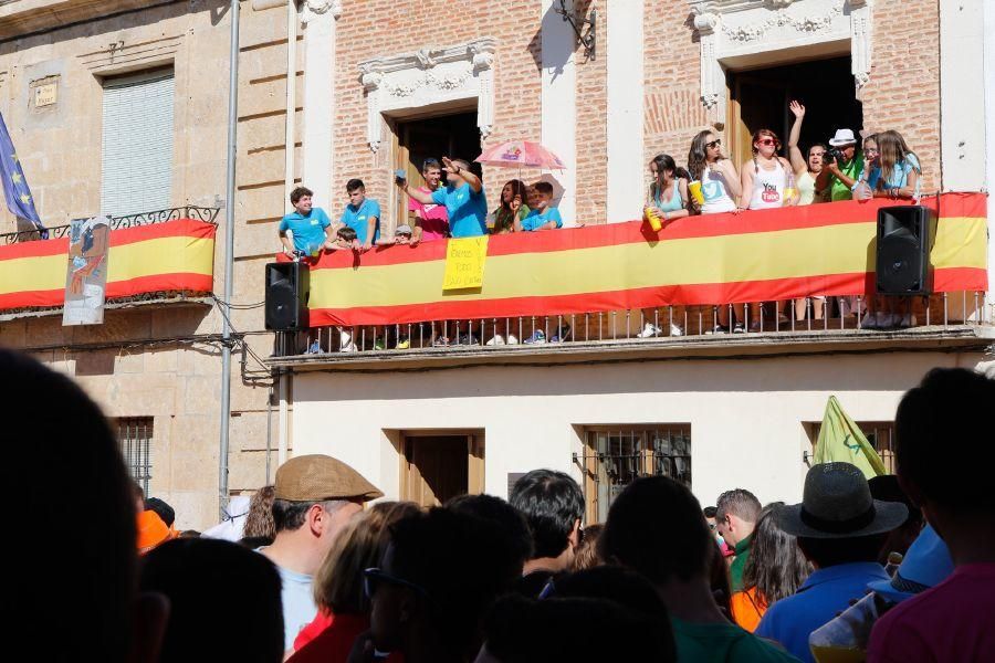 Las peñas inician las fiestas en Fuentesaúco