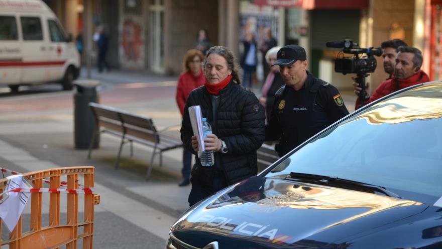 La físcalía pide 31 años y medio de cárcel para Sito Miñanco y 9 años y 9 meses para el abogado de Puigdemont