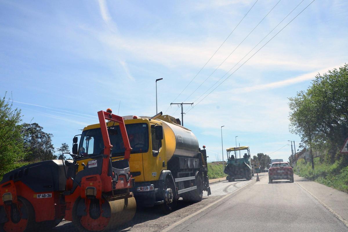 Vuelven las obras (y las colas) a la PO-551 entre Bueu y Cangas