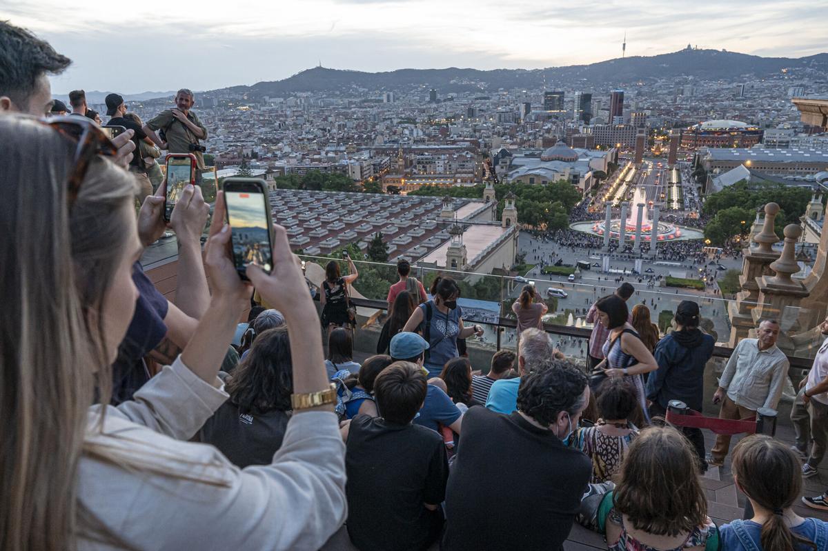 La vida secreta dels expats: «De vegades, els guiris coneixem millor la cultura de Barcelona que vosaltres» La vida secreta dels expats: «De vegades, els guiris coneixem millor la cultura de Barcelona que vosaltres»