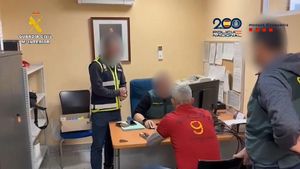 Cae una banda de atracadores itinerante que asaltó bancos en Castelldefels y Segovia