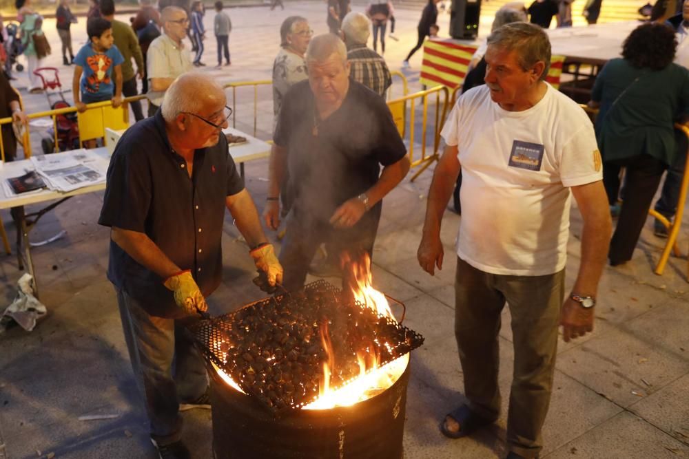 Castanyada popular a Santa Eugènia