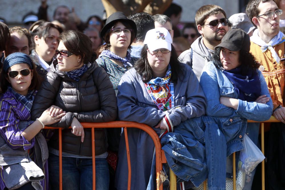 Búscate en la mascletà del 12 de marzo