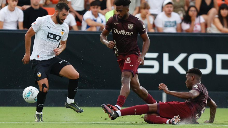 Luis Rioja: &quot;Vamos a darlo todo para que la afición se sienta orgullosa&quot;