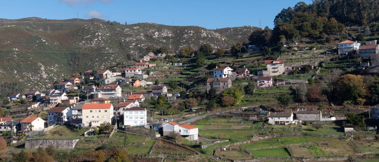 Vista panorámica del barrio de Aranza, en Soutomaior. / FdV