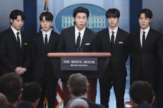 La banda surcoreana BTS anuncia una pausa en su carrera