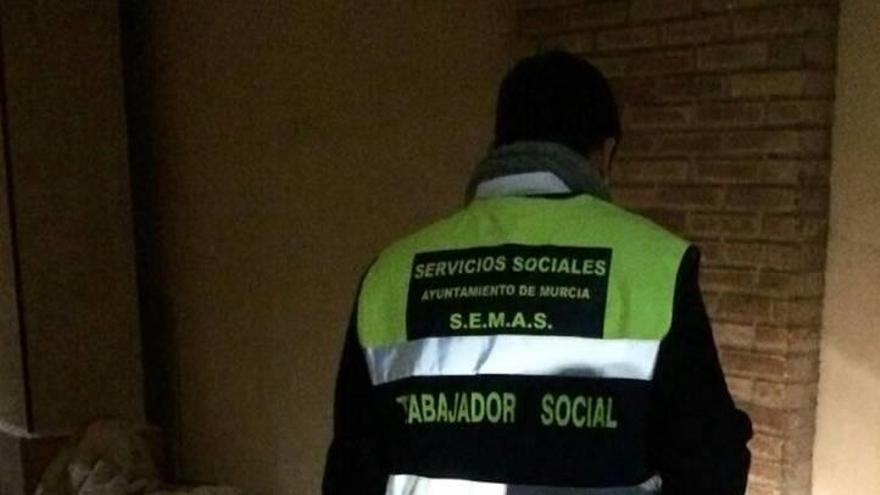 El SEMAS atiende a 50 &#039;sin techo&#039; por el frío