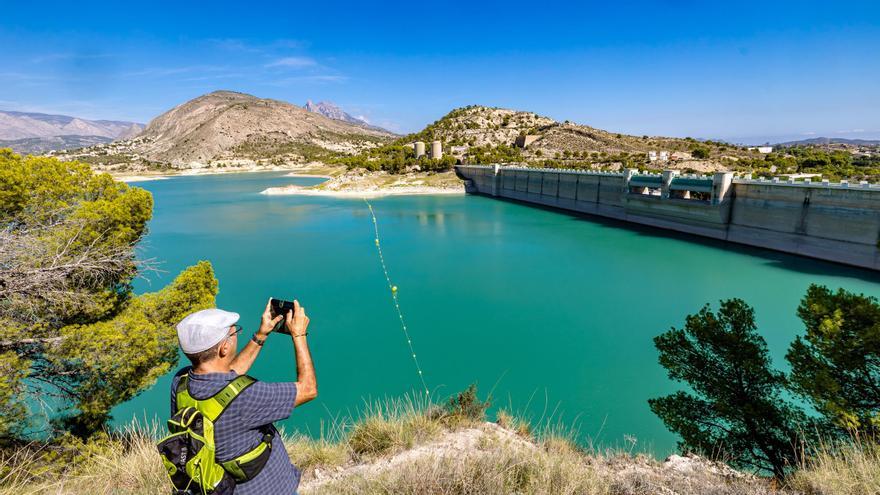 Los pantanos de la provincia de Alicante acumulan otra semana con descenso de recursos hídricos