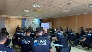 Accidentes, pruebas y atestados: la nueva formación de 31 policías de Ibiza