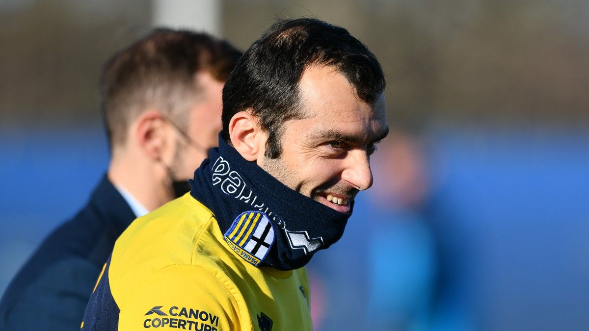 Goran Pandev, en el primer entrenamiento con el Parma