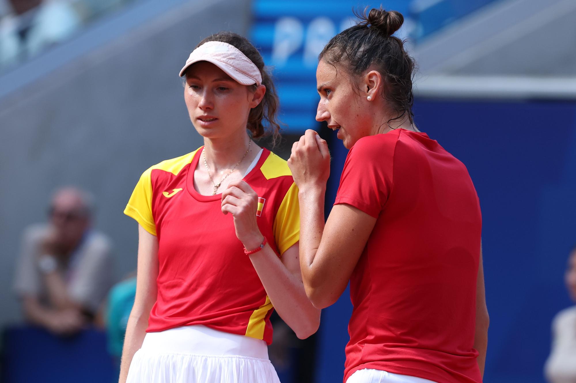 Tenis dobles femenino:  Bucsa -Sorribes VS Adreeva Shnaider