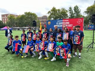 Acto de commemoración en Brooklyn de la gira americana del FC Barcelona el año 1937, en imágenes.