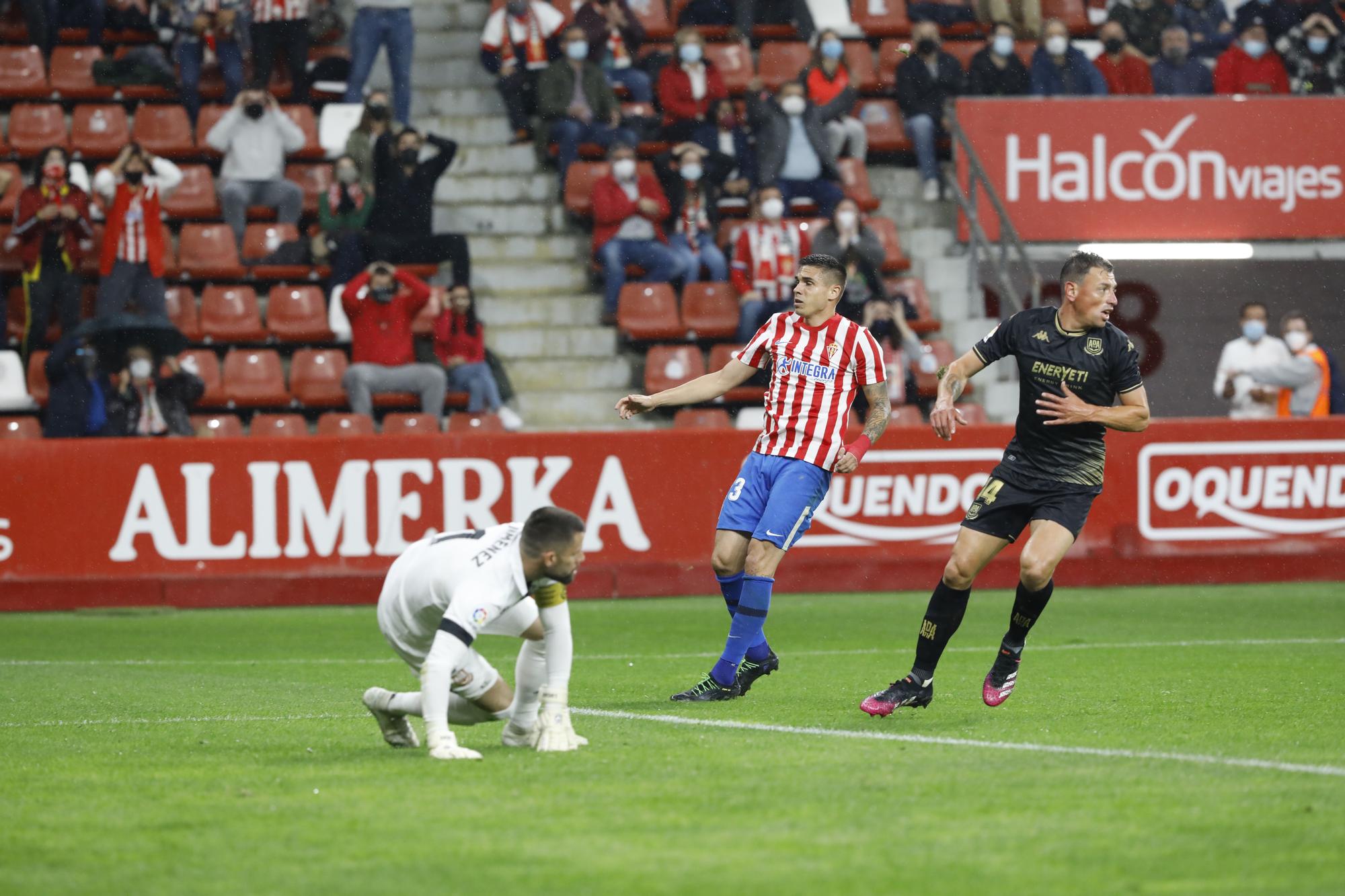 En imágenes: así fue el partido entre el Sporting y el Alcorcón