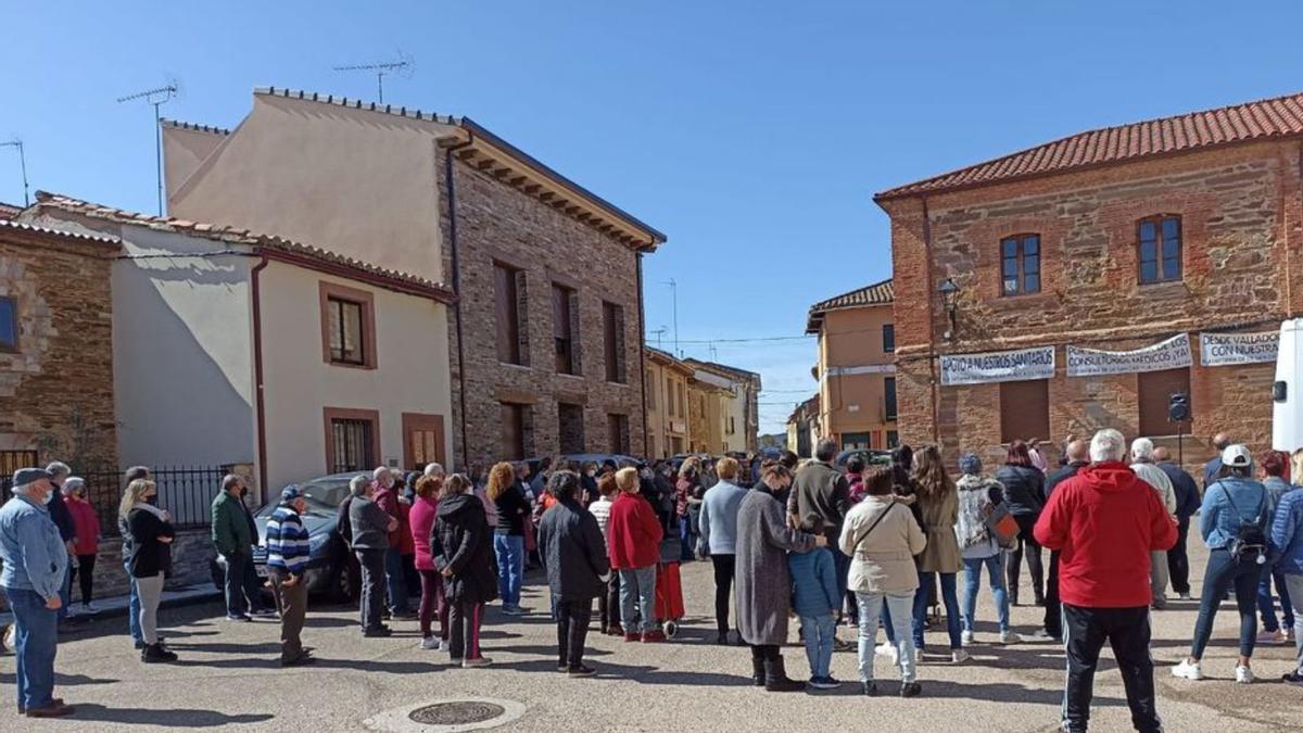 La batalla por la sanidad rural: cuatro médicos más para Sayago y próximo corte de carretera en Tábara