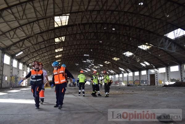 Simulacro de la UME en Alcantarilla