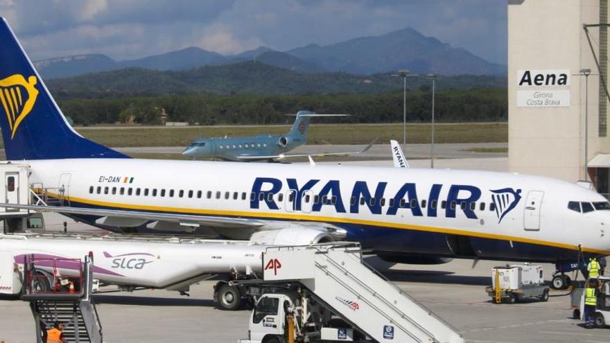 Porten Ryanair als jutjats gironins per no pagar l&#039;antiguitat als treballadors