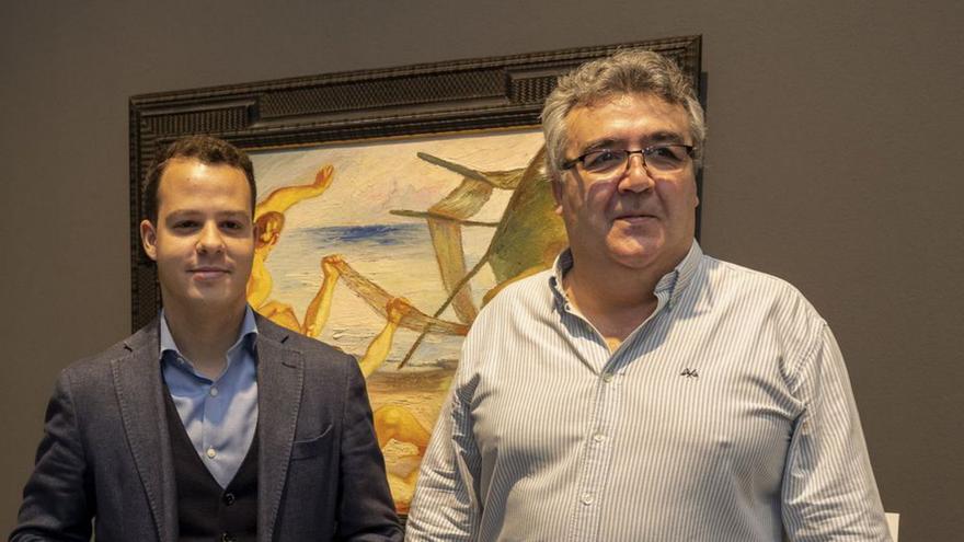 El Concejal de Cultura, Adrián Santana (izquierda), junto al presidente de Los Gofiones, José Afonso (derecha). | | LP/DLP