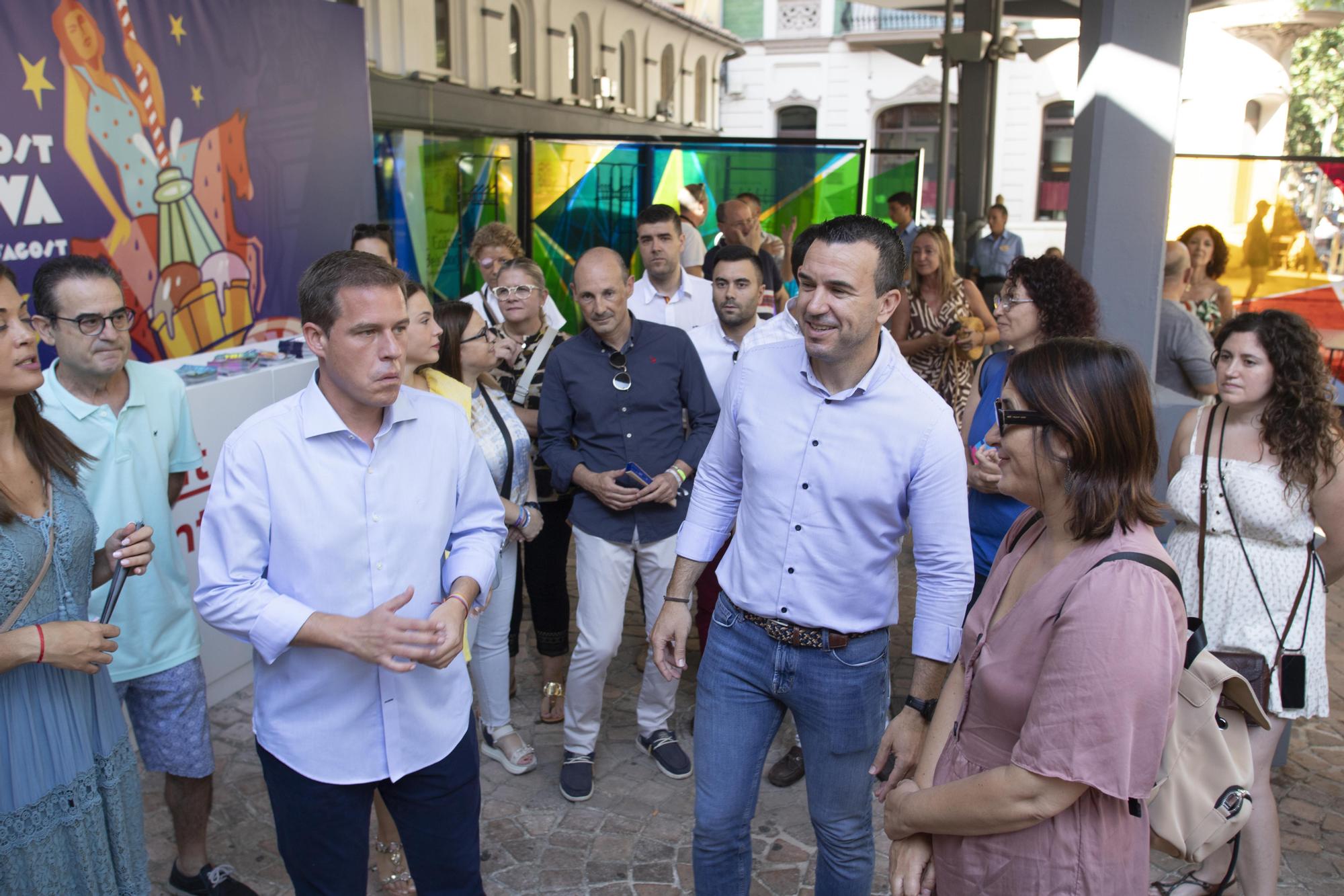 El presidente de la Diputació, Vicent Mompo, visita la fira de Xàtiva 2023