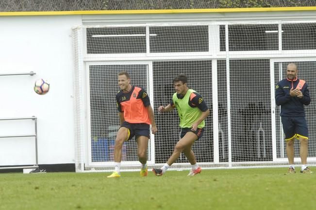 ENTRENAMIENTO DE LA UD LAS PALMAS EN BARRANCO ...