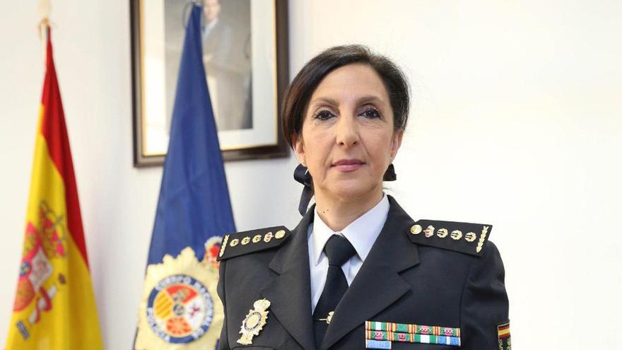 María Elisa Fariñas, primera mujer en la historia en ser jefa superior de la policía de Extremadura