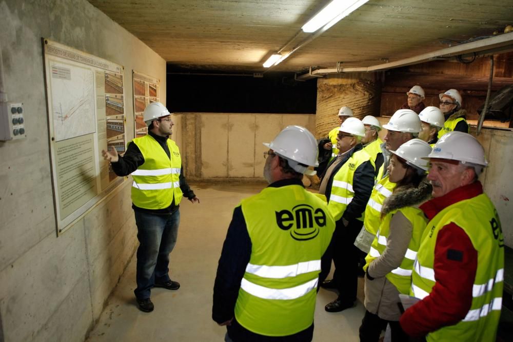 Visita de la alcaldesa al pozo de tormentas de la EMA en Poniente