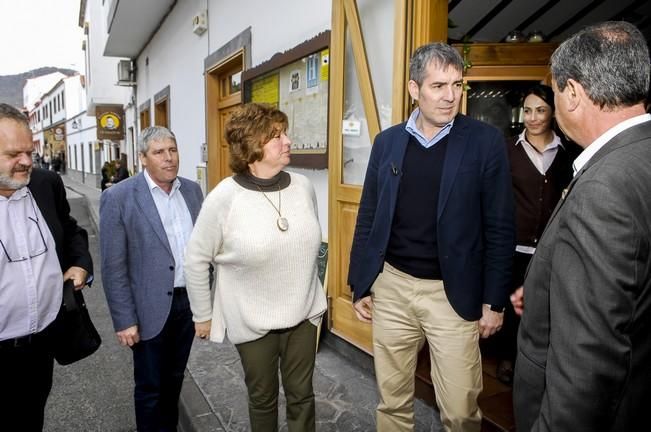 VISITA DE FERNANDO CLAVIJO A TEJEDA