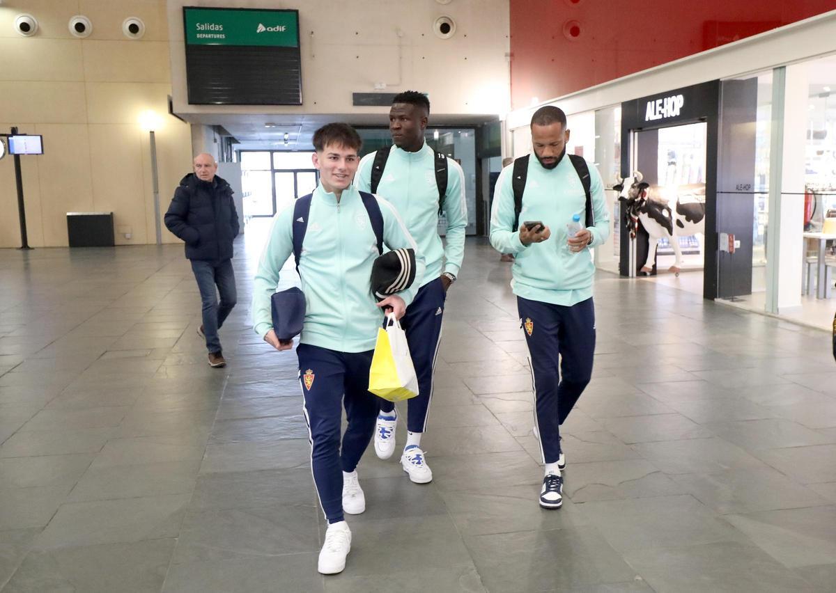 Pau Sans, que podría debutar como titular en el primer equipo, en la estación Delicias este domingo.