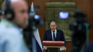 El ministro de Exteriores ruso, Sergei Lavrov, en la rueda de prensa ofrecida en Nueva Delhi en el marco de la reunión del G-20.