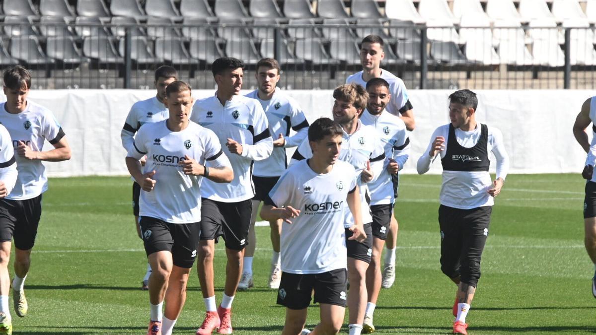 Galería | Las mejores imágenes del entrenamiento del CD Castellón