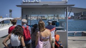 Bus Náutico: Colas de hasta dos horas para hacer el nuevo recorrido de diez minutos en barco