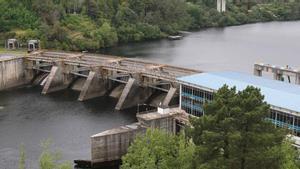 Embalse de la central hidroeléctrica de Velle, en Ourense.