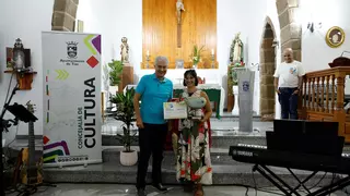 Puerto del Carmen celebra el talento literario con los premios del certamen 'Cartas para una fiesta 2025': estas son las ganadoras