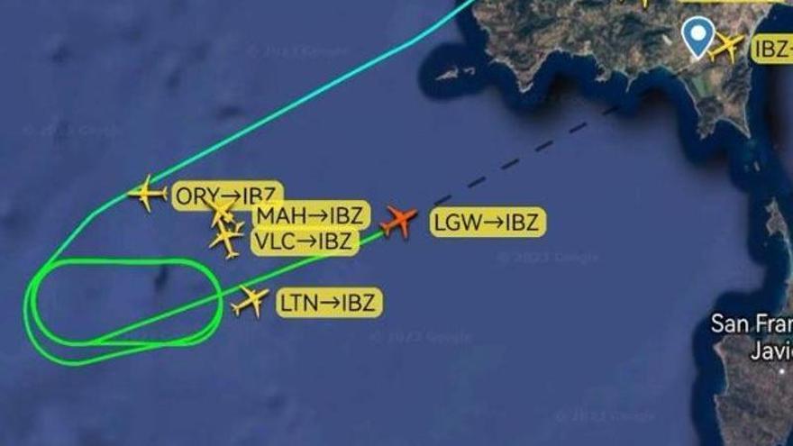Así afectaron los fuegos artificiales al tráfico aéreo de Ibiza
