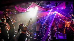 Sesión de cycling indoor de Lapso en la discoteca Bling Bling