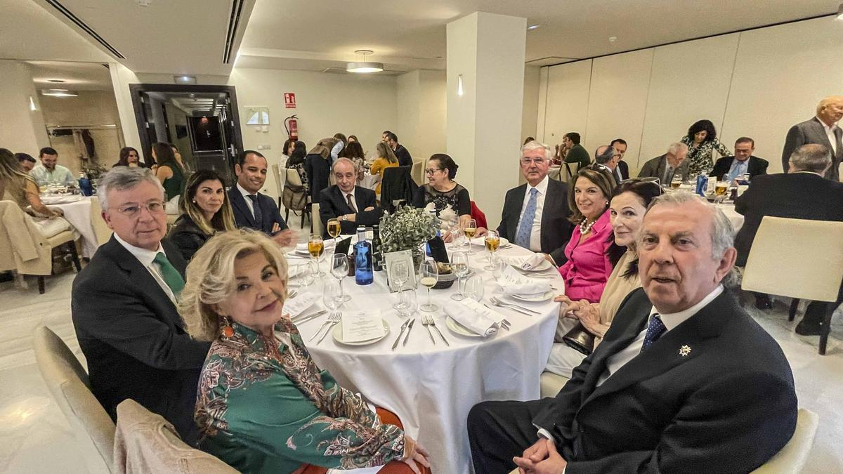 Comida de despedida al teniente fiscal Pepe Llor