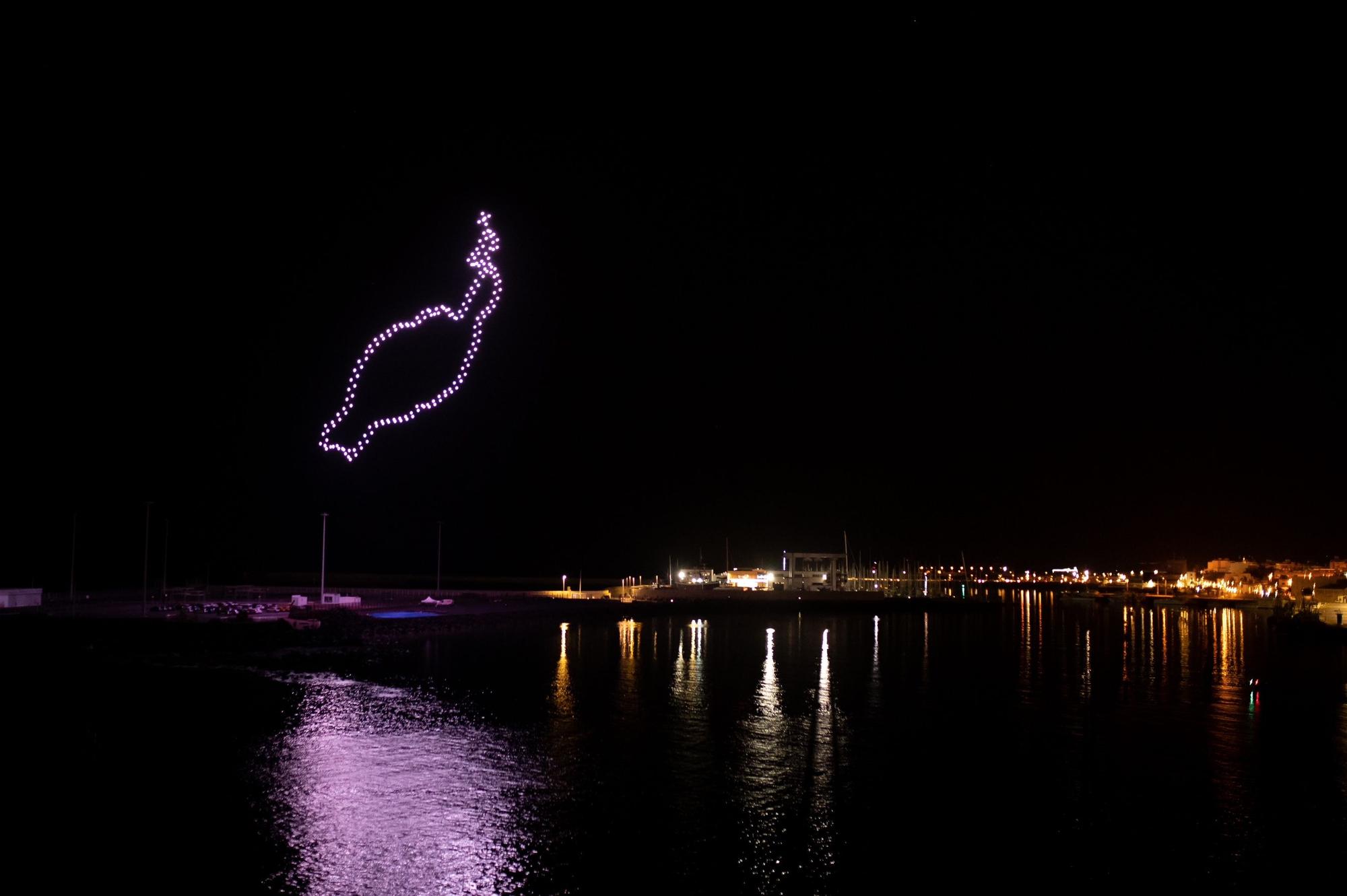 El Cabildo de Lanzarote felicita la Navidad con un espectáculo de 200 drones