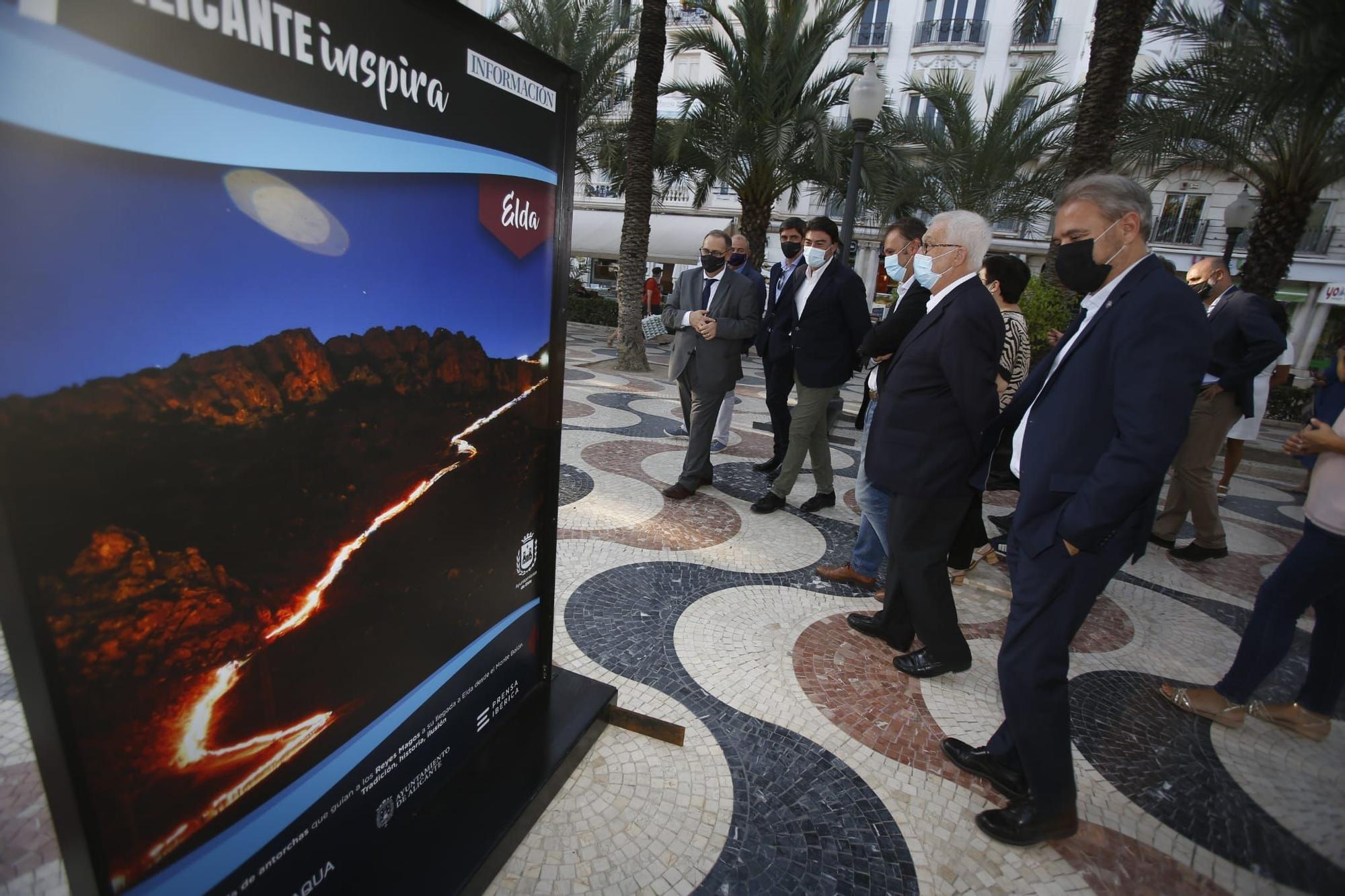 El paseo de la Explanada acoge la exposición #ALICANTEinspira