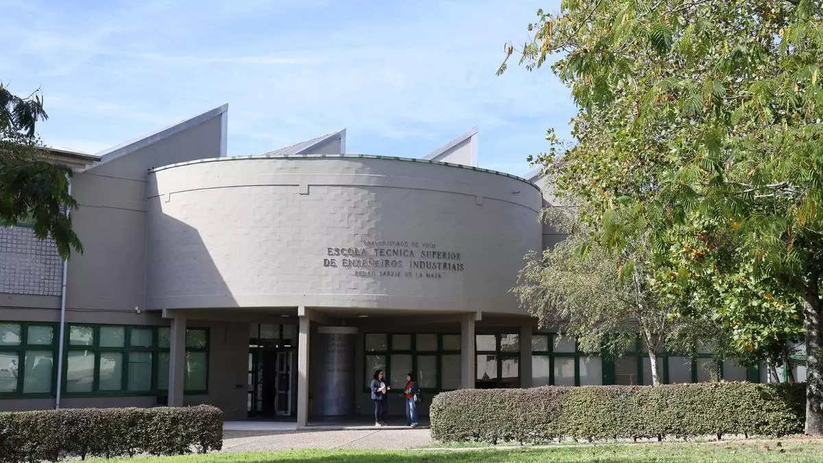 Cincuenta años de la Escuela de Ingeniería Industrial de Vigo, el «buque insignia» de la universidad gallega