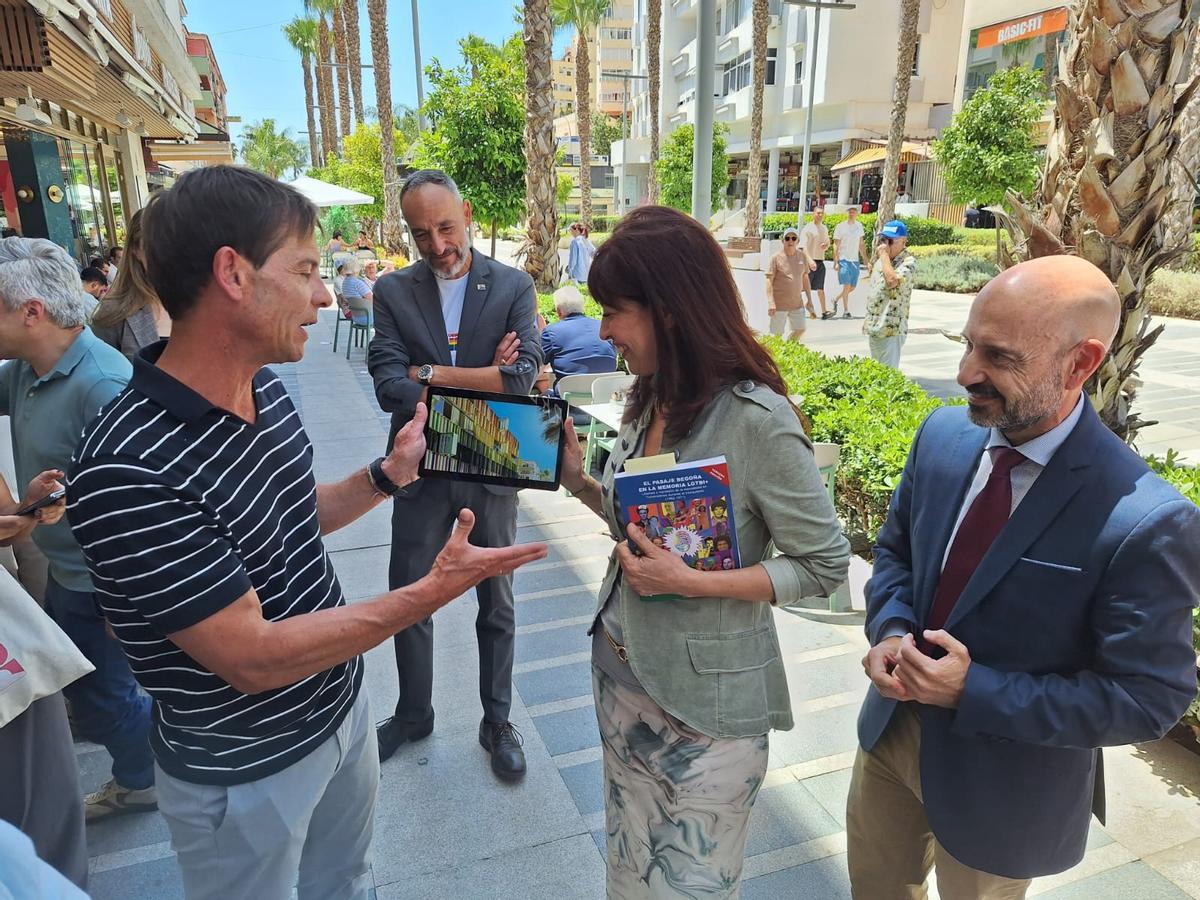 Otro momento de la visita de la ministra Ana Redondo.