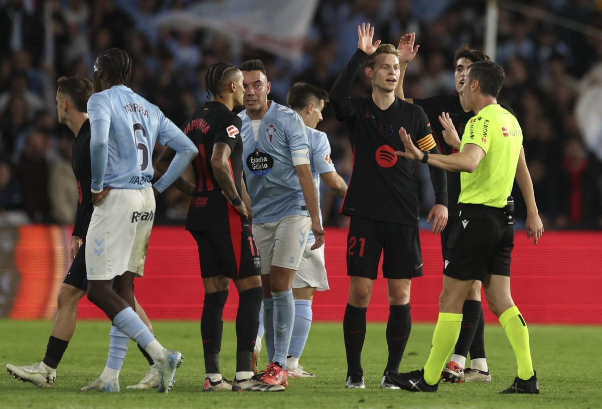 Soto Grado expulsó a Marc Casadó ante el Celta