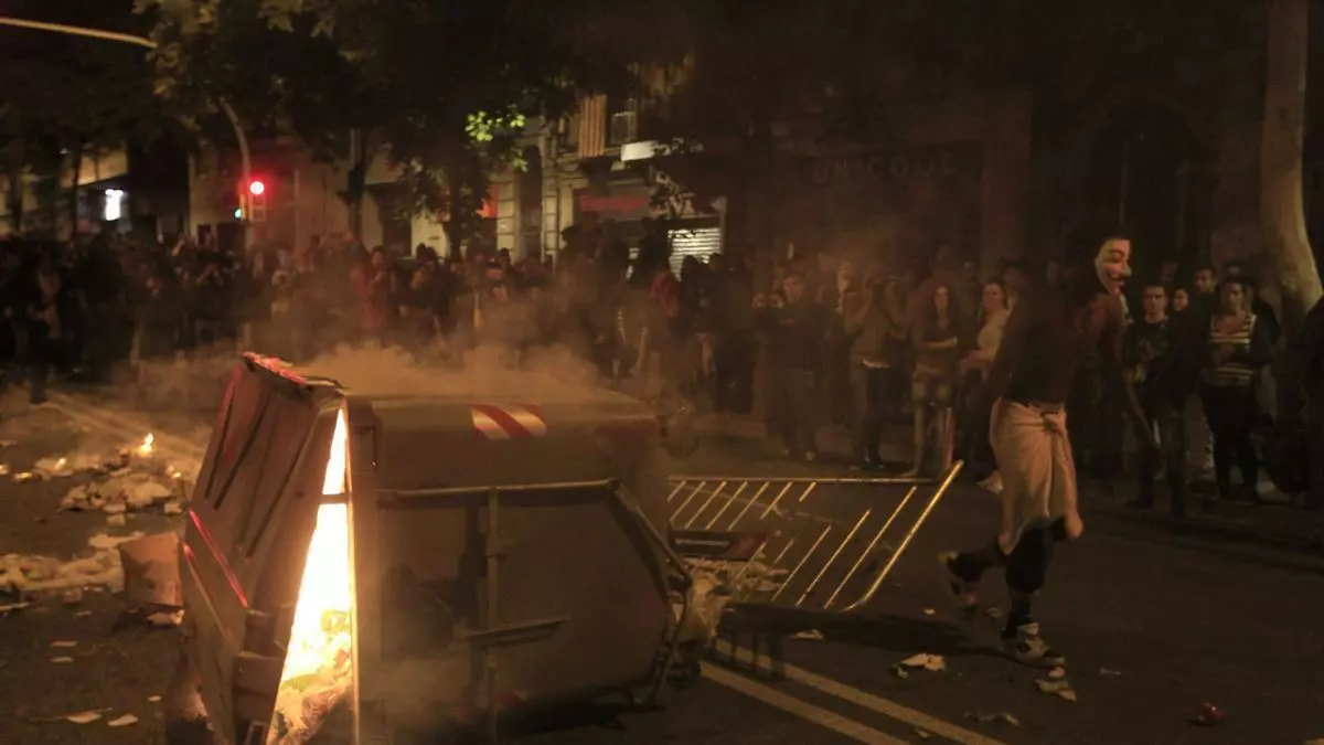 El llamamiento de Blocus a las protestas en Barcelona se amplifica en grupos de WhatsApp: "Necesitamos ser 700"