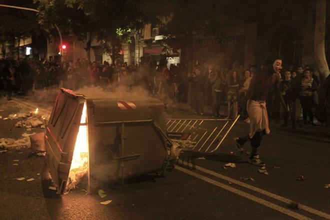 El llamamiento de Blocus a las protestas en Barcelona se amplifica en grupos de WhatsApp: "Necesitamos ser 700"