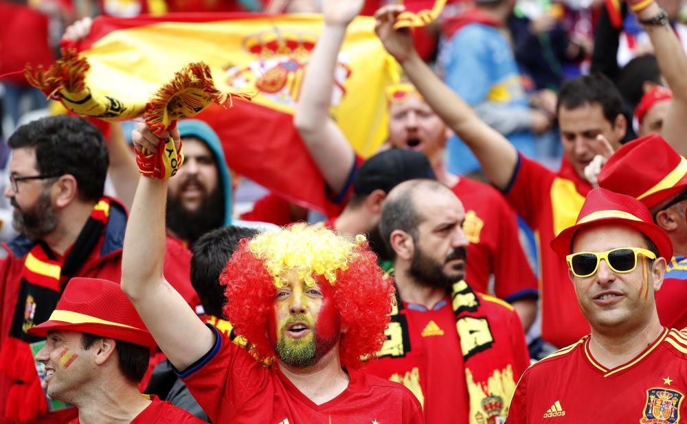 Los aficionados arropan a España en la Eurocopa